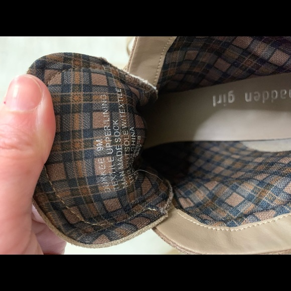 NWOT! Madden Girl Lace Up Wedge Booties, Suede 9 - Picture 8 of 9